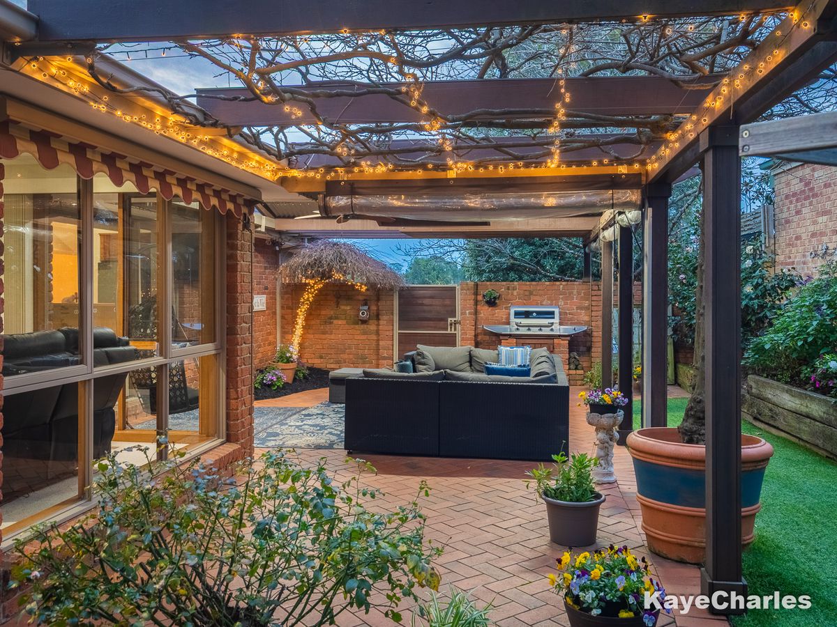 6 Hepburn Court, Berwick