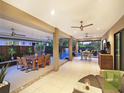 66 Sheerwater Parade, Douglas