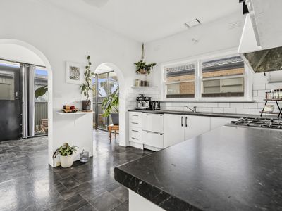 30 Talbot Street, Colac