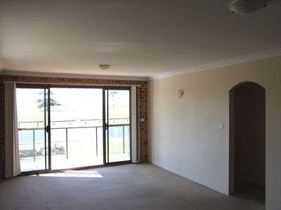 1 / 84 Head Street, Forster