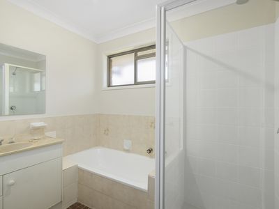 6 Plover Place, Tweed Heads West