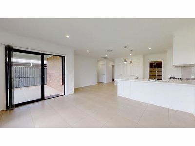 26 Fountain Circuit, Dubbo