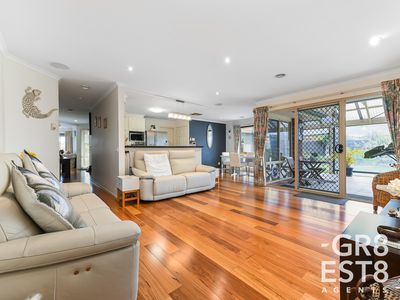 4 Sherwood Road, Narre Warren South