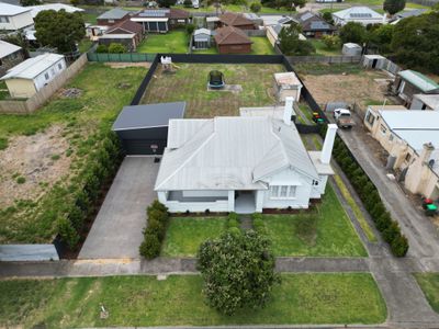 8 Hood Street, Warrnambool