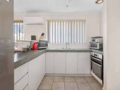 2 / 19 Richardson Street, Boulder