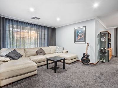 22 Aitken Drive, Winthrop