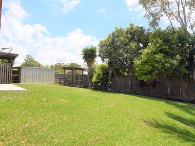 1 / 2 Encamp Street, Reedy Creek