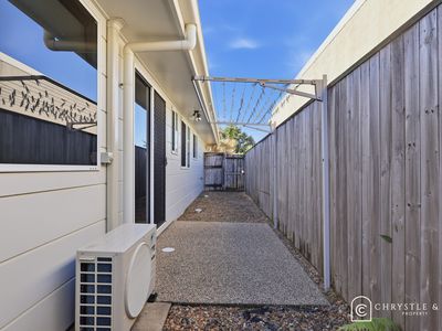 35 Sonoran Street, Rural View