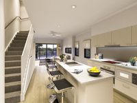 10 / 4 Lewis Place, Manly West