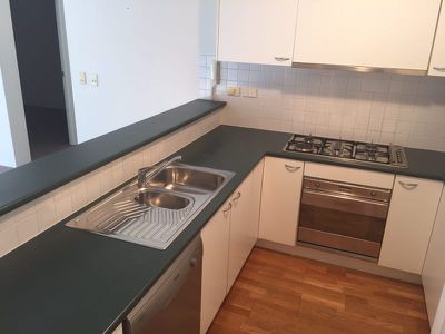 9 / 38 Marshall Street, Surry Hills