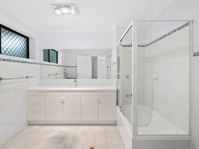 6 / 38 Park Avenue, Auchenflower