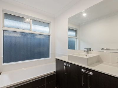 15 Clarendon Approach , Baldivis