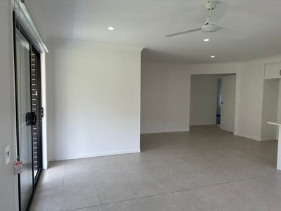 4 Leatherwood Street, Fernvale