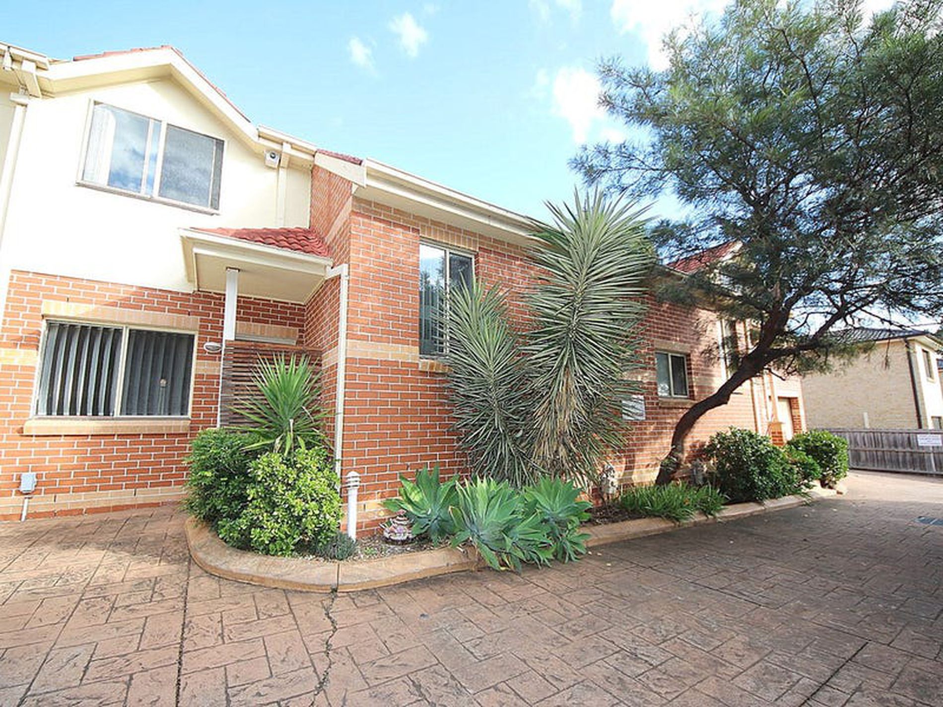 7 / 99 Bellevue Avenue, Georges Hall