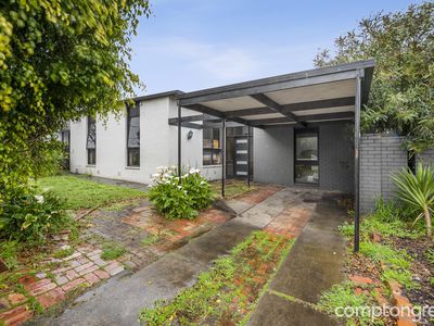 67 Torquay Road, Belmont