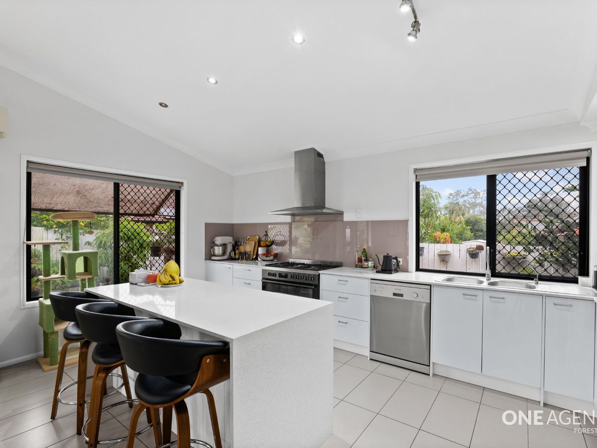 11 Green Place, DURACK, Durack - Thumbnail 6