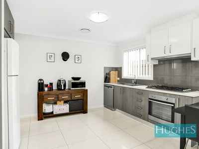 2 / 18 Hartington Street, Rooty Hill