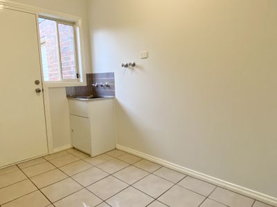12 Maculata Place, Manor Lakes