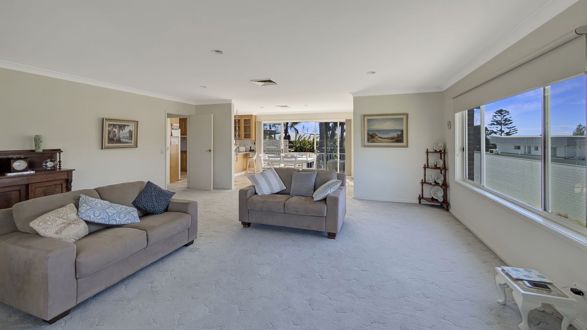 12 Haddrill Parade, Dalmeny