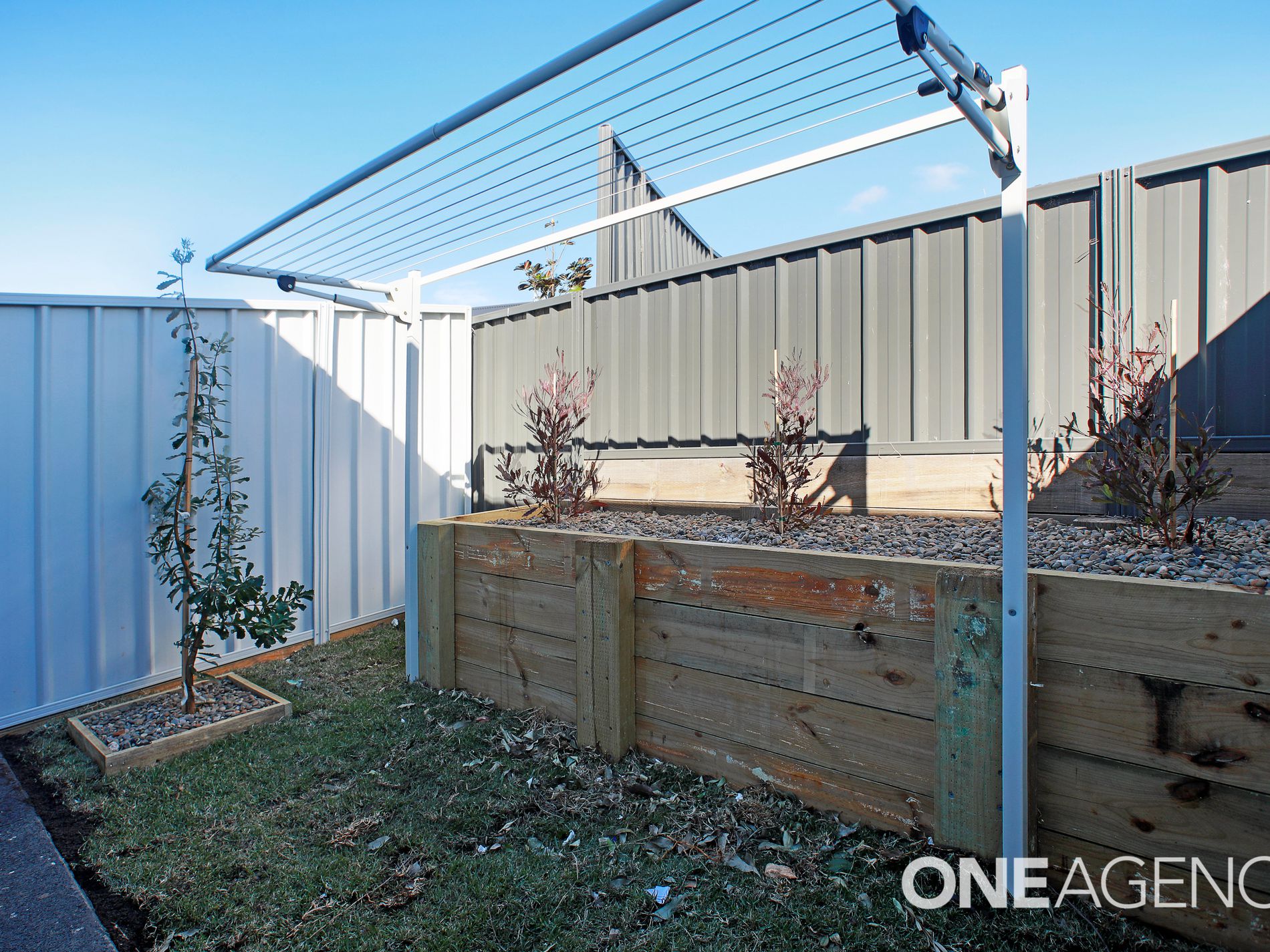 23 Lancaster Drive, Badagarang