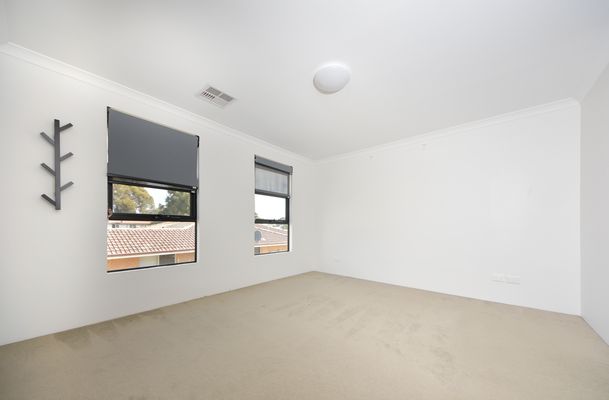 104c Safety Bay Rd, Shoalwater