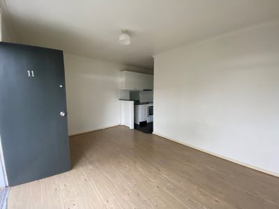 11 / 95-97 Summerhill Road, Footscray