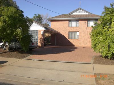 4 / 35 Quinn Street, Dubbo