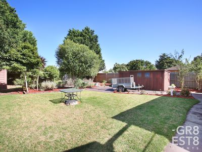 33 Dunbar Avenue, Cranbourne