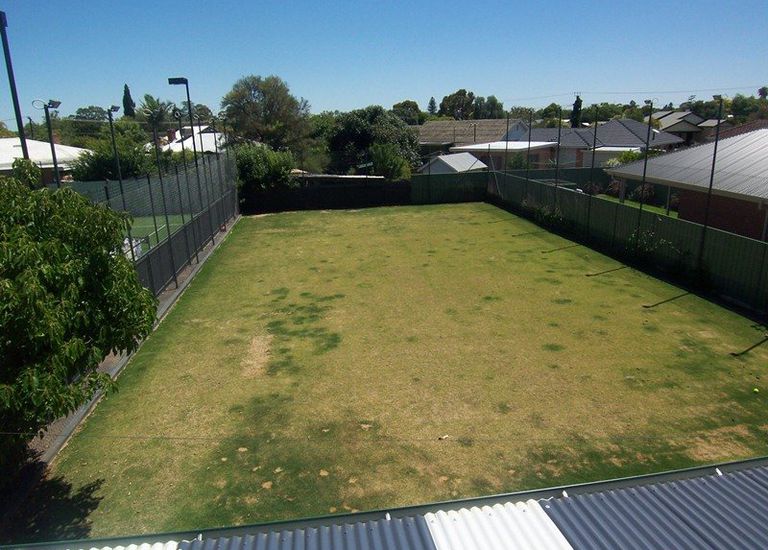 8 Lecornu Street, Broadview