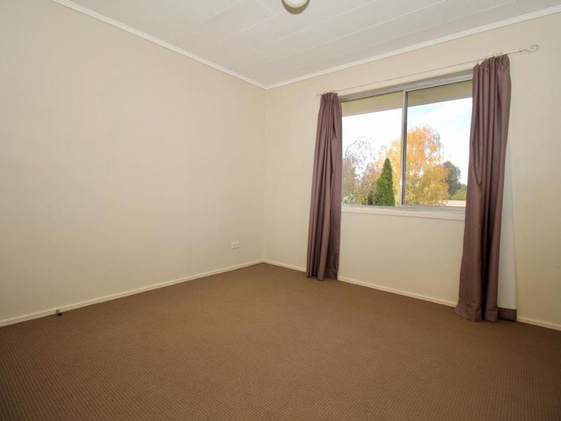 6 Euroka Place, Blayney