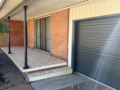 32 Banksia Crescent, Dubbo