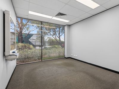 81-83 Strzelecki Avenue, Sunshine West