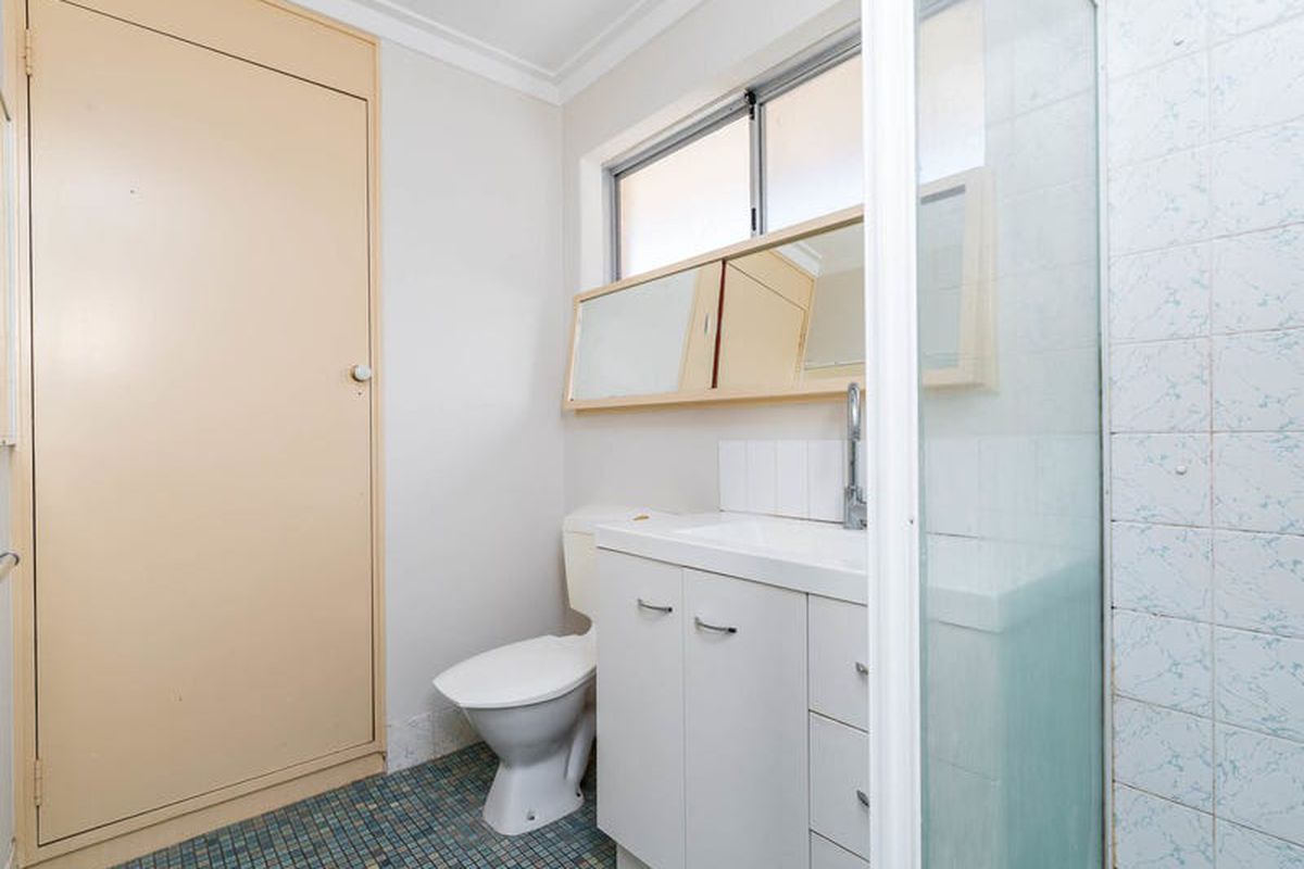 4 / 20 Alston Avenue, Como