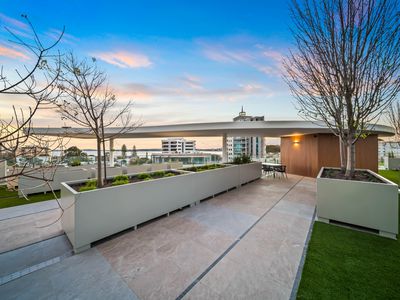 210 / 3 Mends Street, South Perth