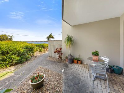 3 / 2 Sidoni Street, Tewantin