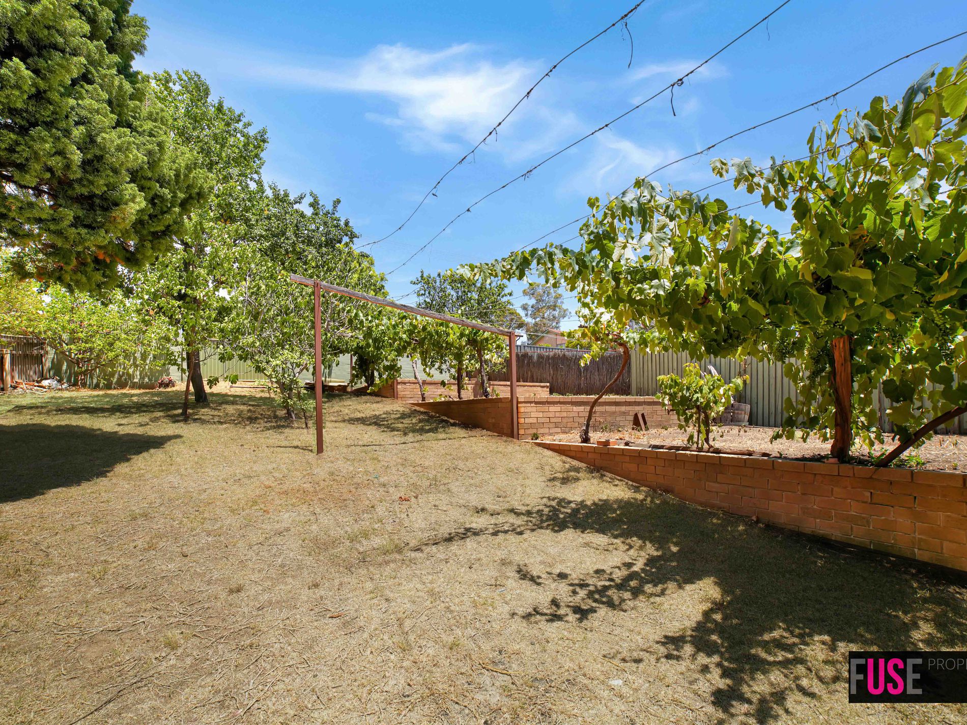 16 Fairmount Crescent, Karabar