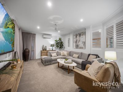 8 Edgewater Court, Idalia