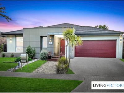 8 Hilderbrand Avenue, Williams Landing