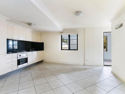 11 / 125 Euston Road, Alexandria