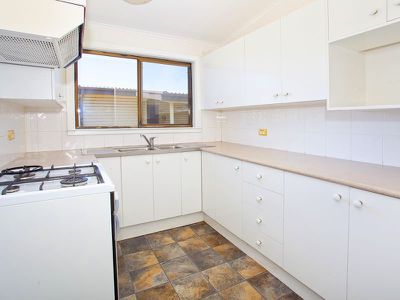 11 Bundella Place, Koonawarra