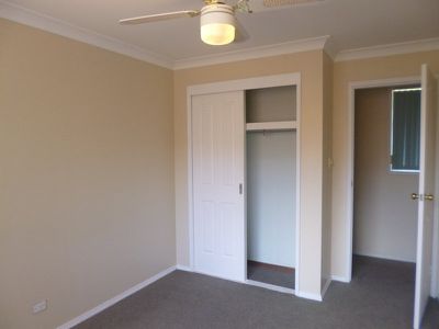 4 / 52 Daintree Drive, Albion Park