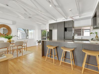 1 / 34 York Street, Whitfield