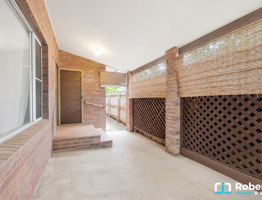 Endless Potential in One of Old Tewantin's Most Desirable Streets image 3