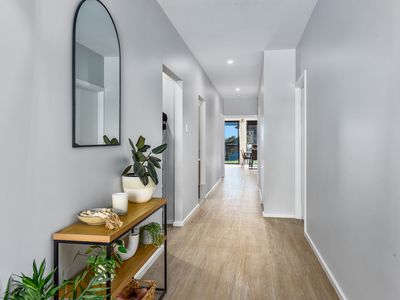 18 Cape Buffon Drive, Southend