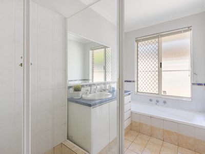 25 Sholto Crescent, Canning Vale