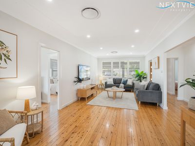 6 Madison Drive, Adamstown Heights