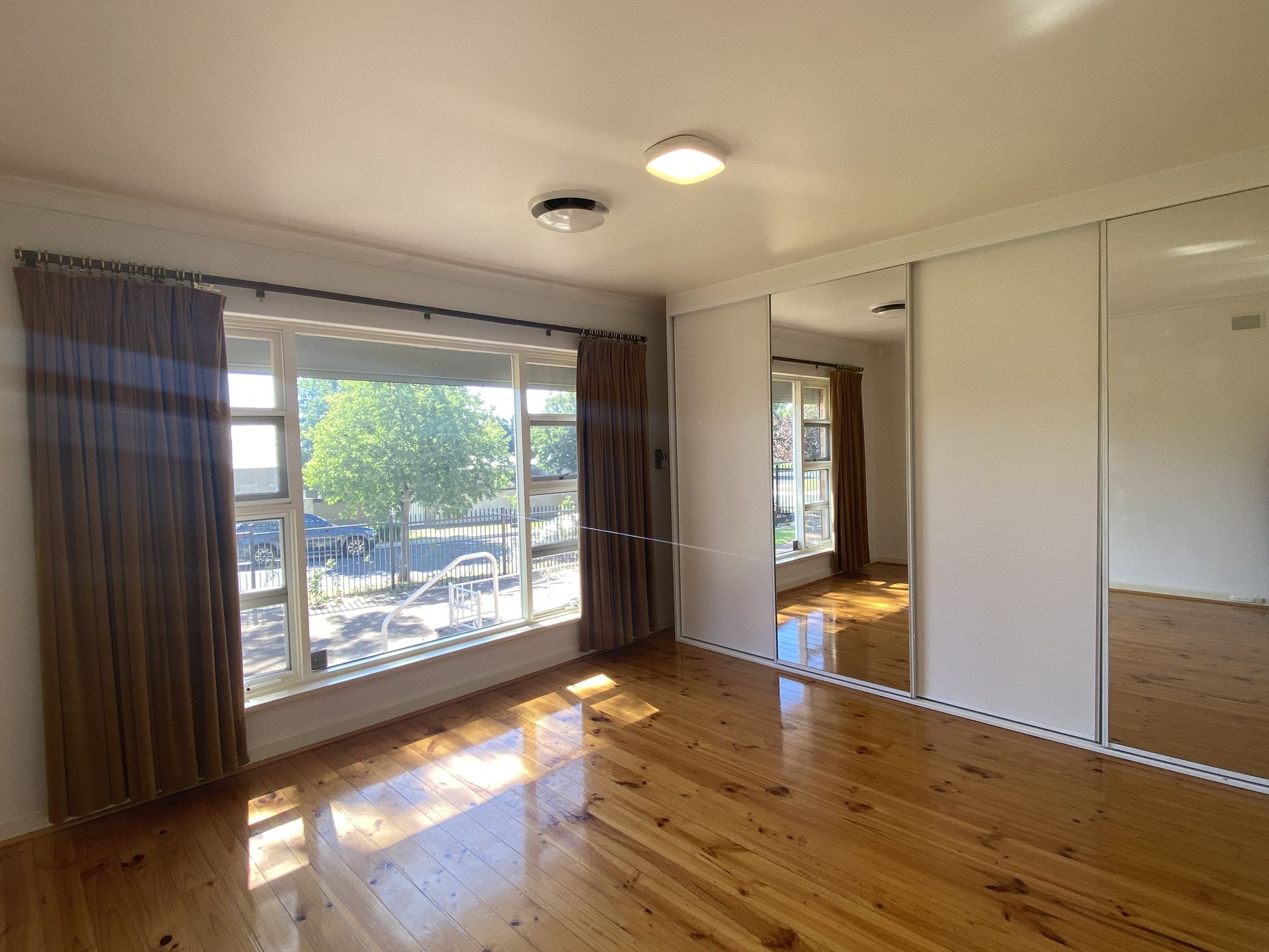 37 Park Avenue, Rosslyn Park