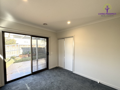 1 Redcape Lane, Point Cook