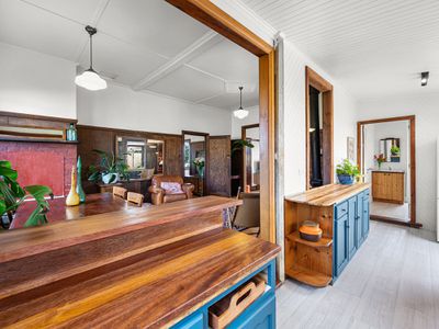 71 Princes Highway, Port Fairy