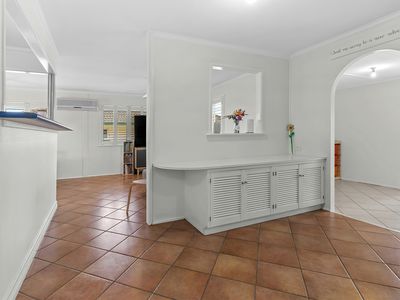 6 Kelyndar Street, Banyo